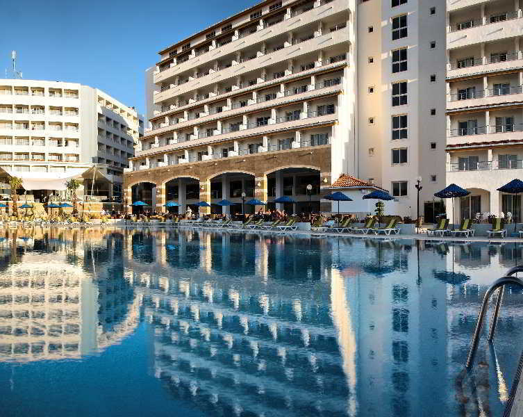 Hotel Batihan Beach Resort & Spa