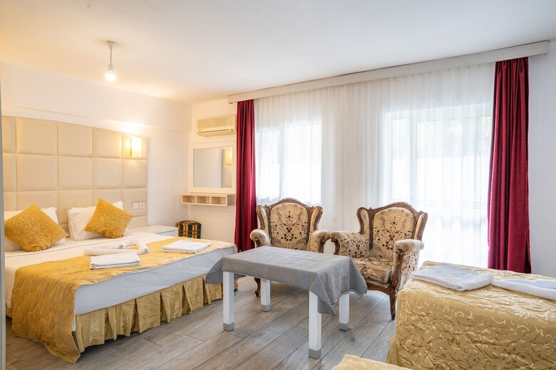 Grand Villa Sol Apart