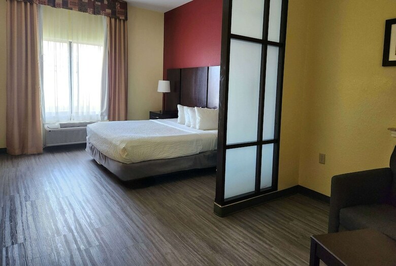 Hotel Comfort Suites West Energy Corridor