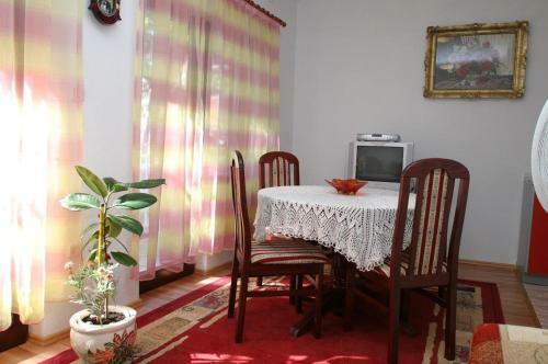 Apartment Slatine 972b