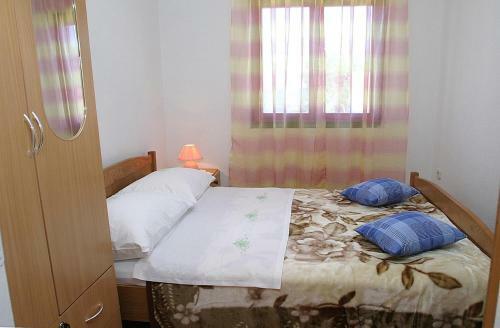 Apartment Slatine 972b
