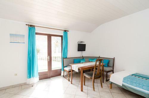 Apartments Villa Nikol