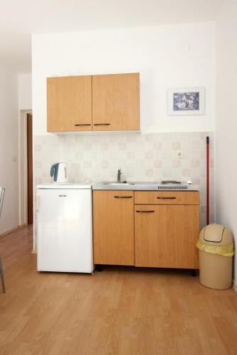 Apartment Trpanj 10180d