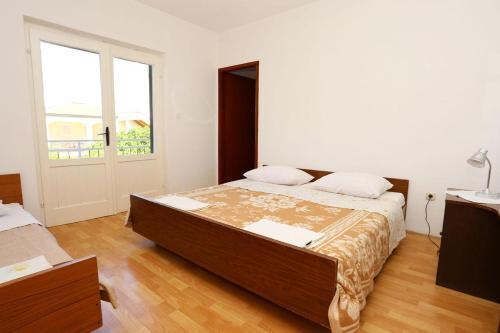 Apartment Trpanj 10148b