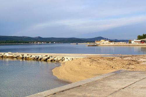Apartments With A Parking Space Turanj (biograd) - 6212