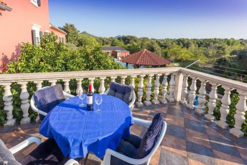 Apartment Ugljan 8239d