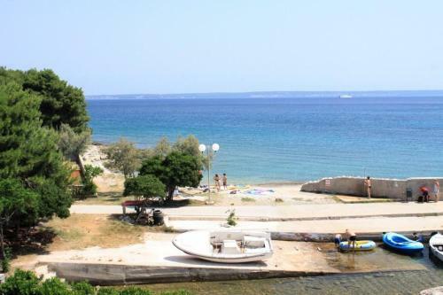 Apartment Ugljan 829b