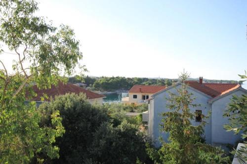 Apartments By The Sea Ugljan - 8468
