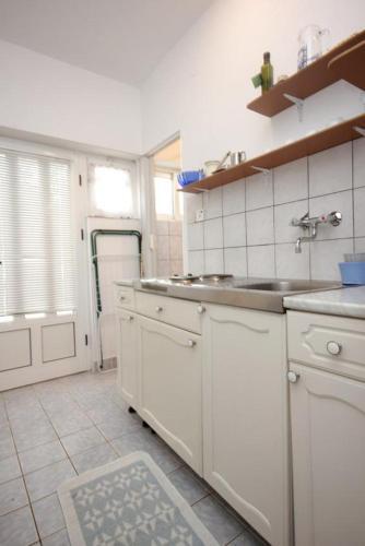 Apartments By The Sea Ugljan - 8519