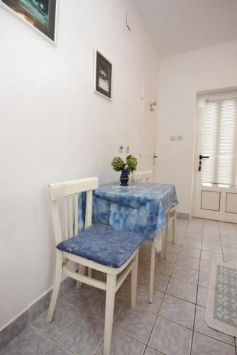 Apartments By The Sea Ugljan - 8519