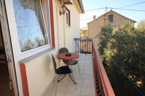 Apartments By The Sea Ugljan - 8423