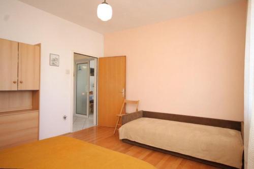 Apartments By The Sea Ugljan - 8423