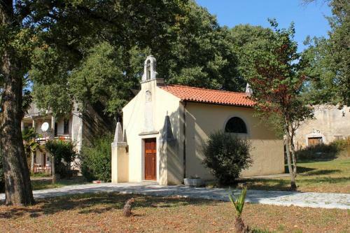 Apartments With A Parking Space Valica (umag) - 7122