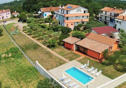 Hostal Double Room Babici 3046b