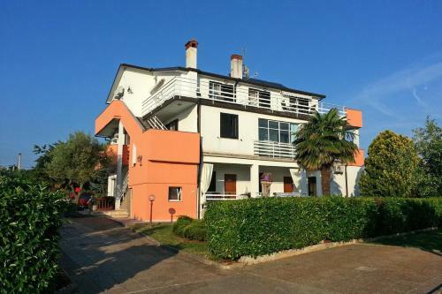 Hostal Double Room Babici 3046b