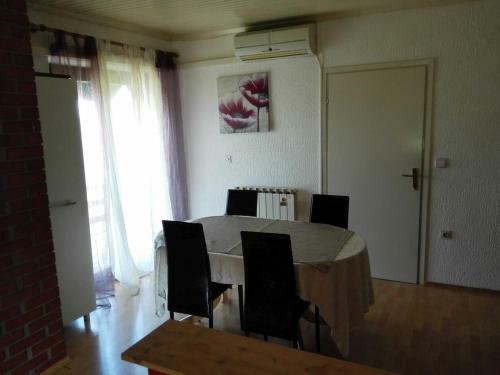 Apartments With A Parking Space Murine (umag) - 13302
