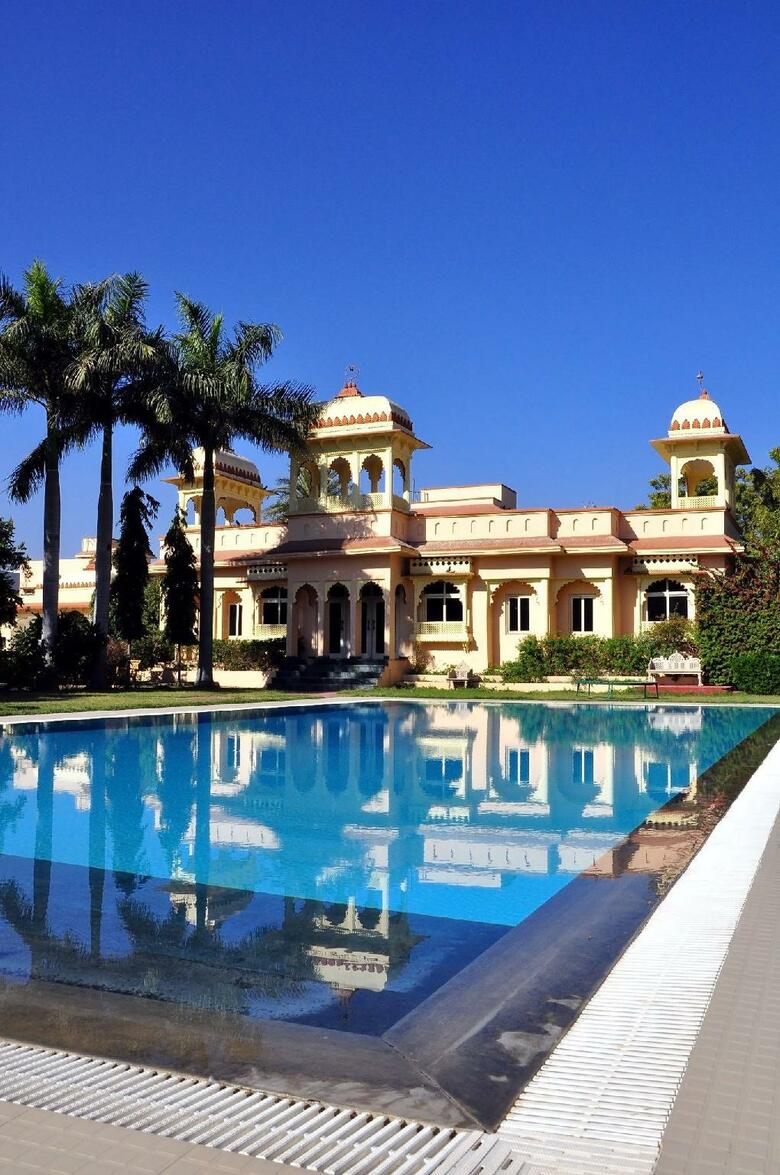 Hotel Rajputana Resort (t)