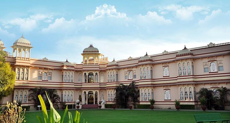 Hotel Rajputana Resort (t)