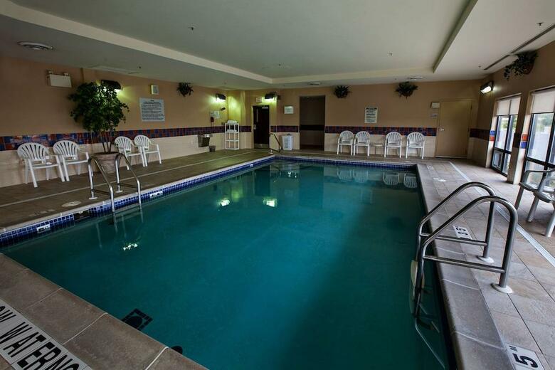 Hotel Hampton Inn Napanee-ontario Canada