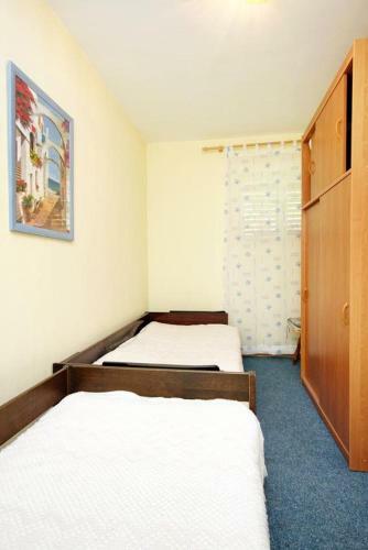 Apartments By The Sea Veli Iz (iz) - 6255