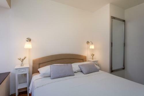 Apartamentos Jelena 1