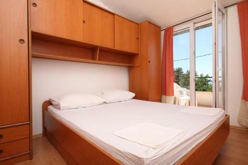 Apartments With A Parking Space Veliko Brdo (makarska) - 6791