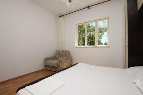 Apartments With A Parking Space Veliko Brdo (makarska) - 6791