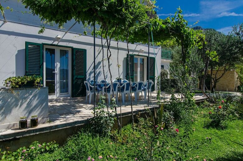 Holiday Home Clarita