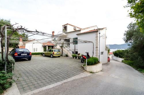 Apartments Klara