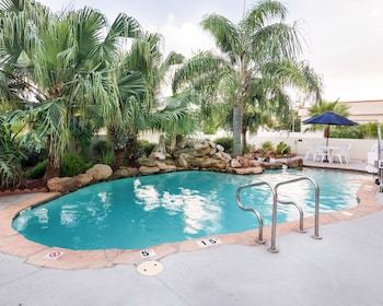 Hotel Comfort Inn & Suites Fm1960-champions