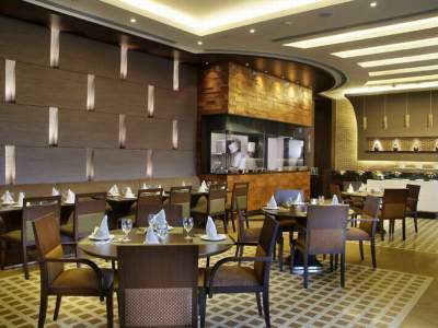 Hotel Express Sarovar Portico (t)