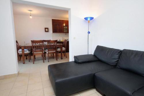 Apartments By The Sea Vinisce (trogir) - 5967