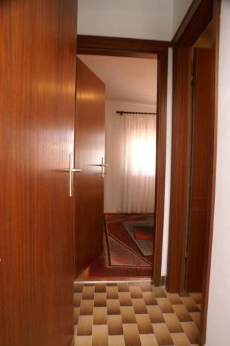 Apartments By The Sea Vinisce (trogir) - 4288