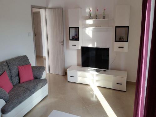 Apartments In Vinisce 34245