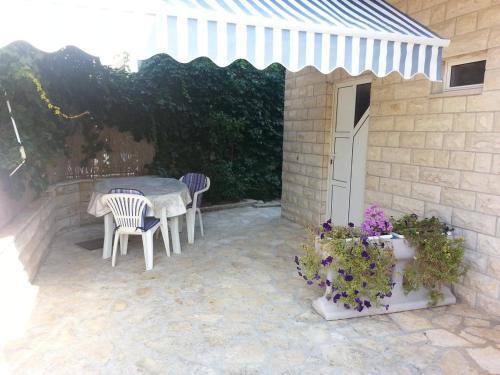 Apartments With A Parking Space Vinisce (trogir) - 12637