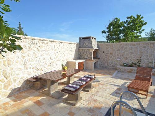 Holiday Home Castello �oza