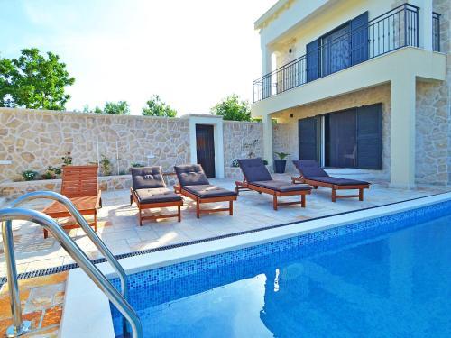 Holiday Home Castello �oza