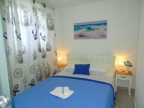 Villa Anna With Pool, Zadar County