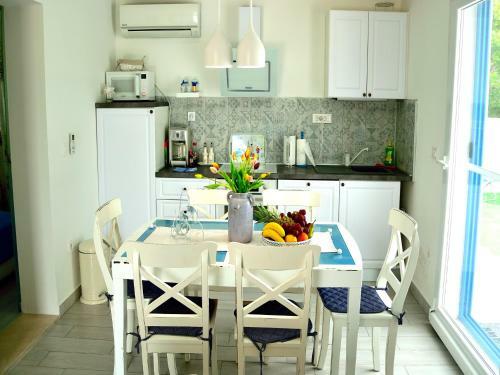 Villa Anna With Pool, Zadar County