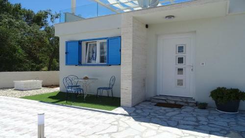 Villa Anna With Pool, Zadar County