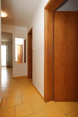 Apartment Vinjerac 6144b