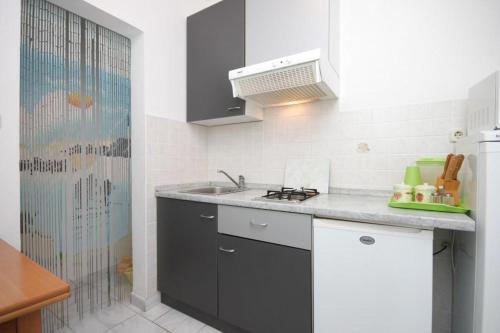 Apartment Vinjerac 6144d