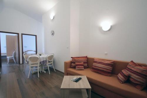 Apartment Vinjerac 5811b