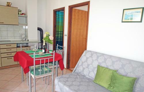 Apartments By The Sea Vinjerac (zadar) - 5824