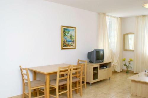 Apartments By The Sea Vinjerac (zadar) - 3093