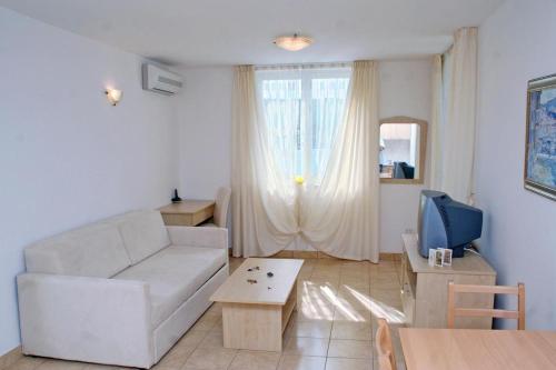 Apartments By The Sea Vinjerac (zadar) - 3093