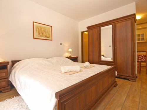 Apartments Edvino 387