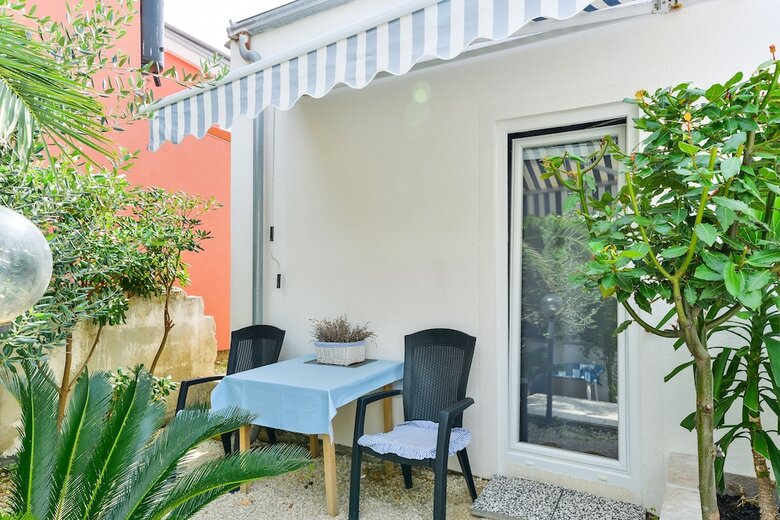 Apartments Salitre?i?