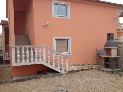 Apartments By The Sea Vir - 11534
