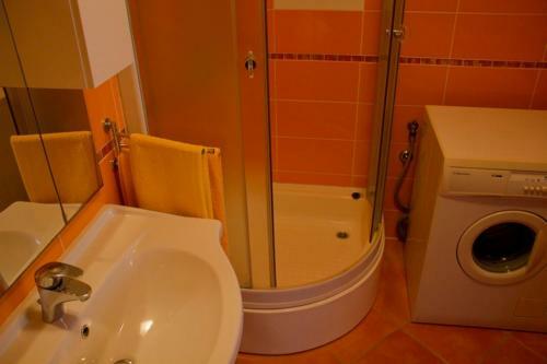Hostal Apartment And Room Daria